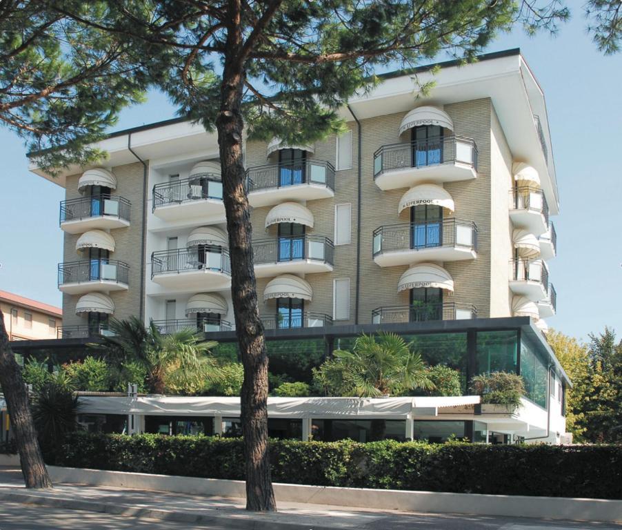 Hotel Liverpool Cervia Exterior foto
